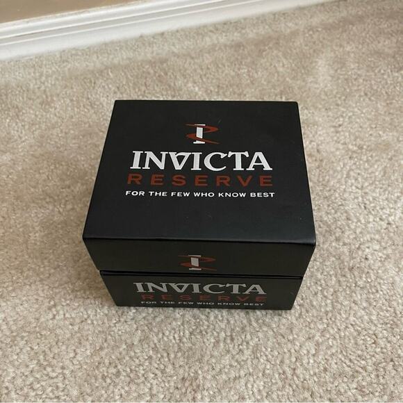 New Invicta Reserve Venom 22007 Limited Edition White Leather Swiss Quartz Watch - Picture 13 of 16